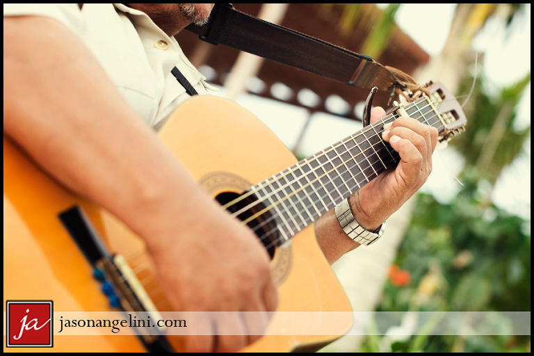 islemujereswedding2guitar